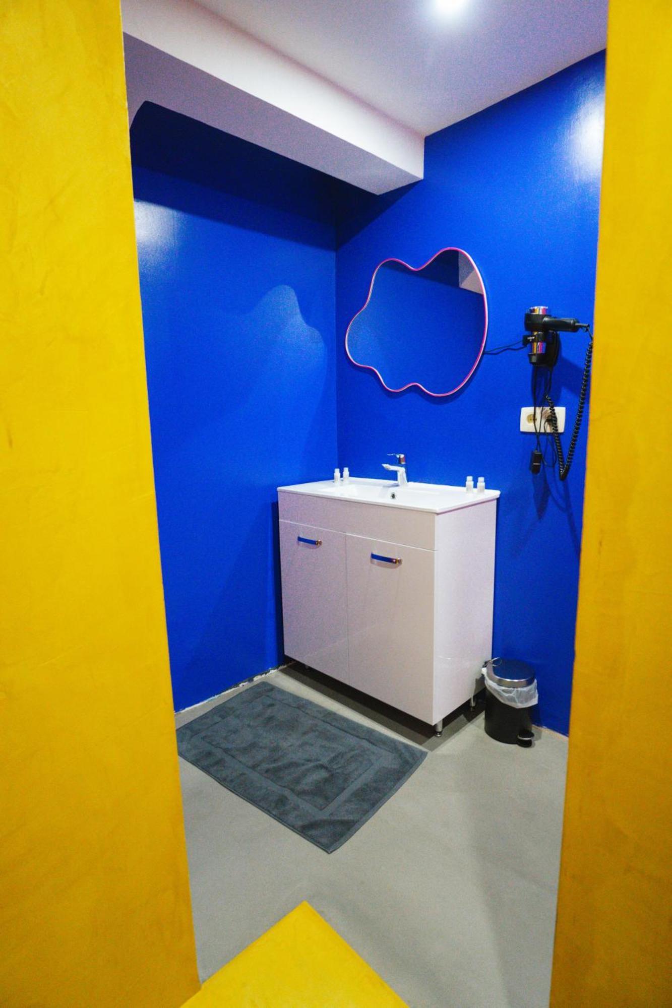 Capsule Boogie-Woogie - Jacuzzi - Sauna - Billard - Jeux - Ecran Geant - Filet Suspendu - Netflix La Louviere Ngoại thất bức ảnh